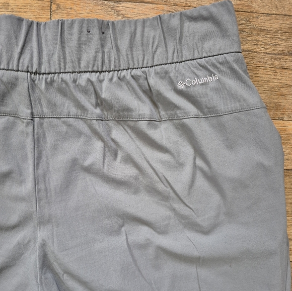 Columbia Women's Active Hybrid Gray Hiking Pants - XL - Picture 10 of 12